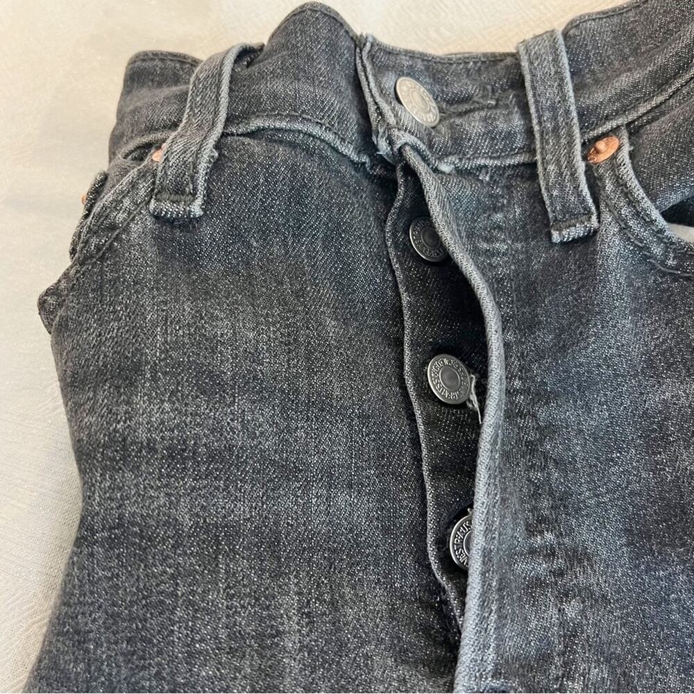 Levi's Wedgie Raw Hem Skinny Jeans Charcoal/Faded Black Size 27 - Picture 15 of 16